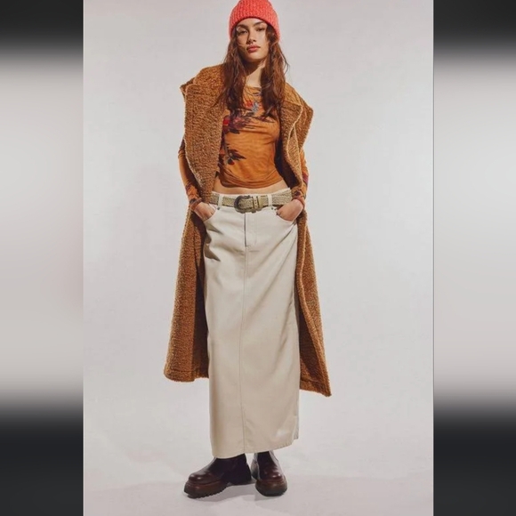 NWT FREE PEOPLE faux leather maxi skirt in cream size 2 COLOR: Vanilla cream - Picture 1 of 15